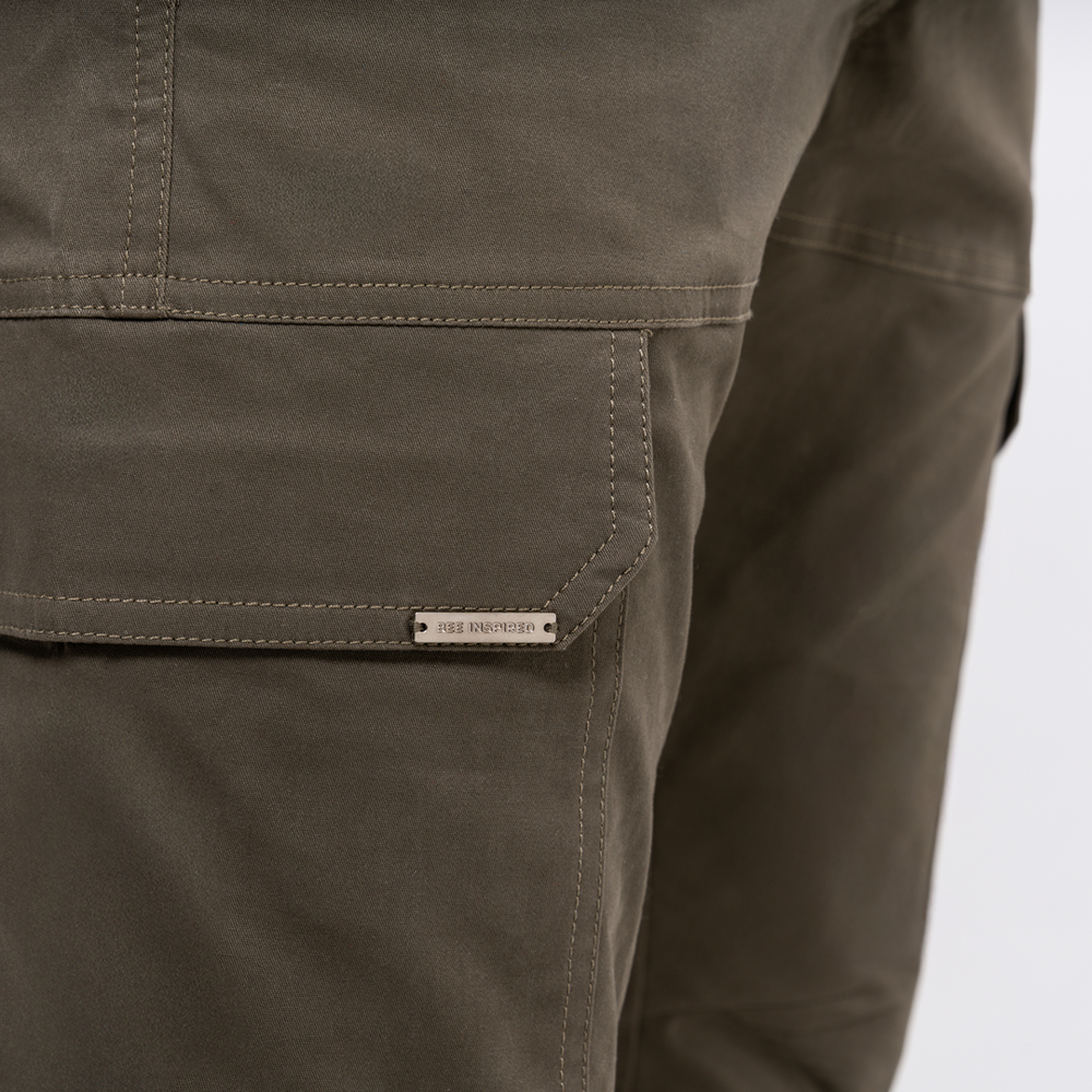 Pantalones cargo Rivero - Caqui