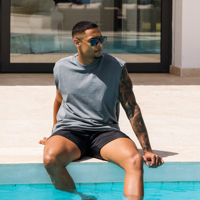 Mechele Mouwloos T-shirt - Houtskool